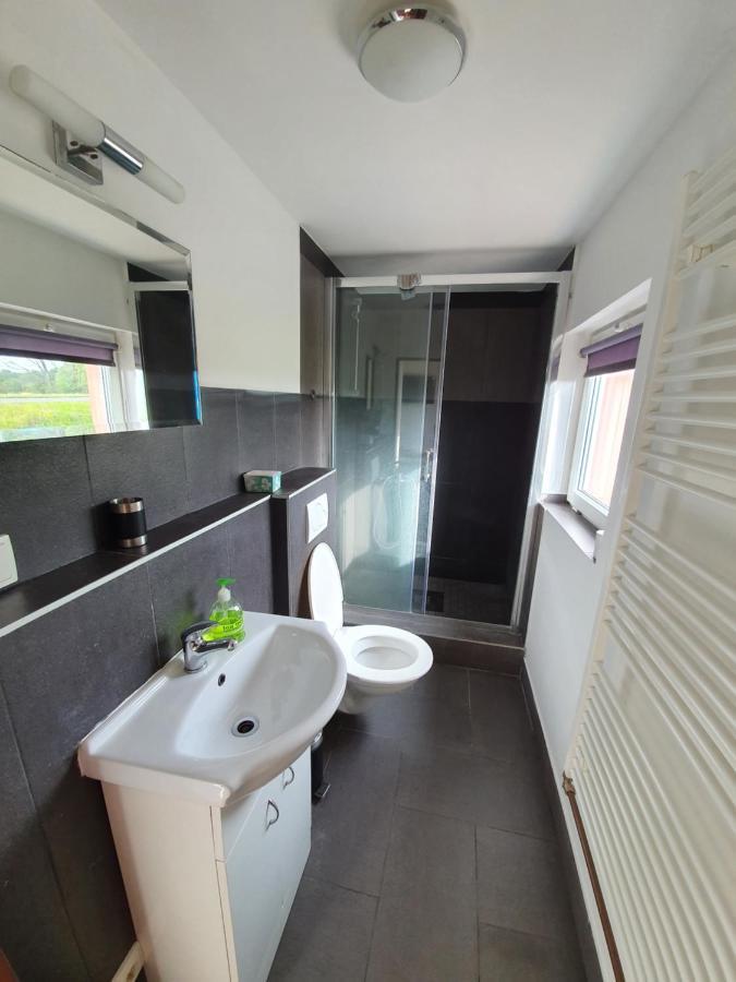Apartman V Blizkosti Mesta Štětí Zewnętrze zdjęcie